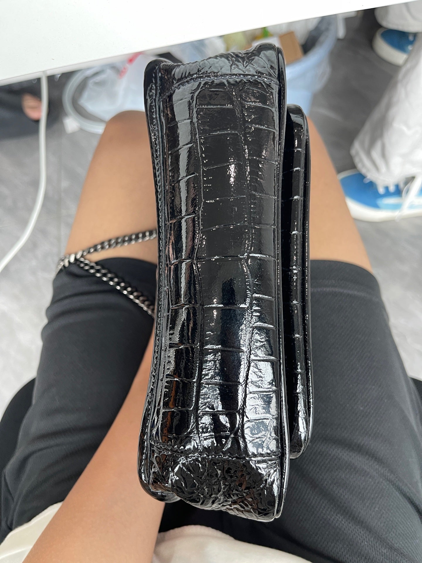 Saint Laurent - Niki - Patent leather - Black - (Small)