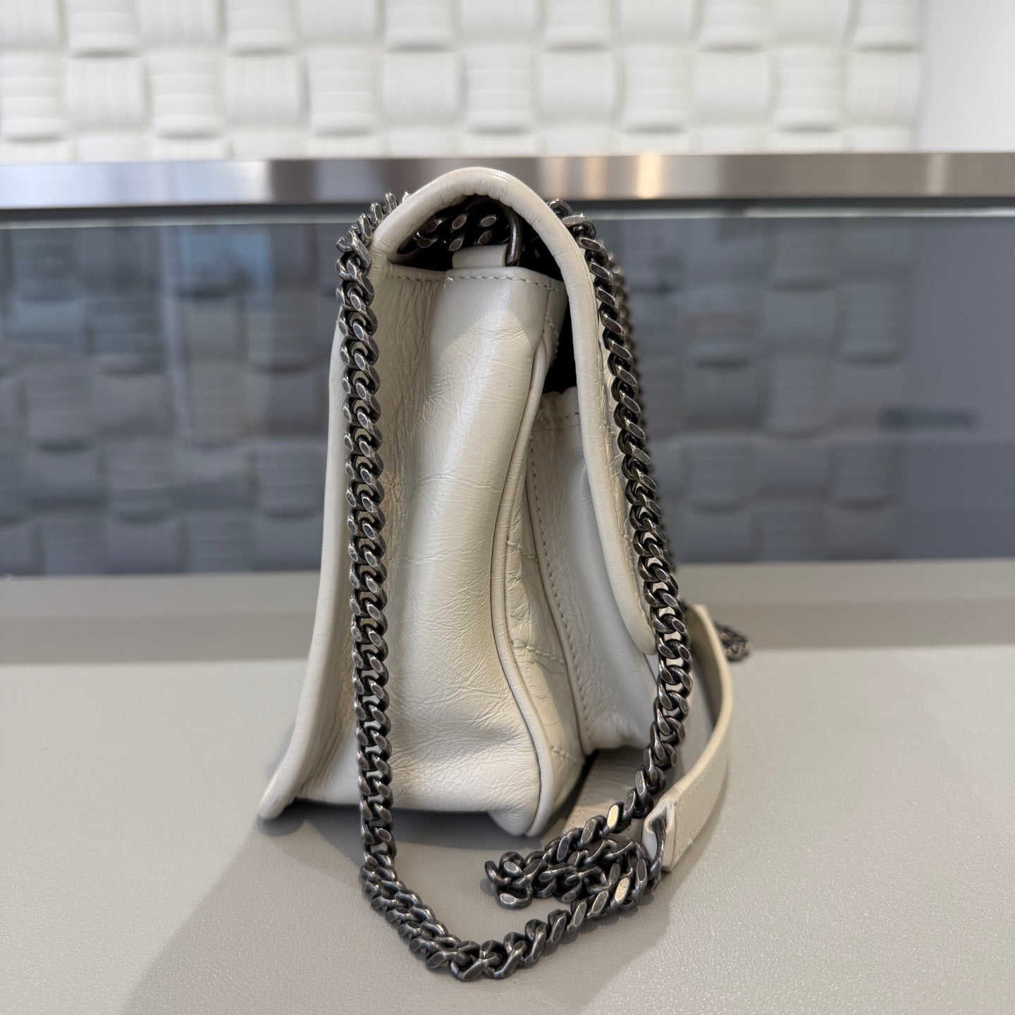Saint Laurent - Niki Small Chain Bag - Distressed calfskin leather - Cream White - (small)