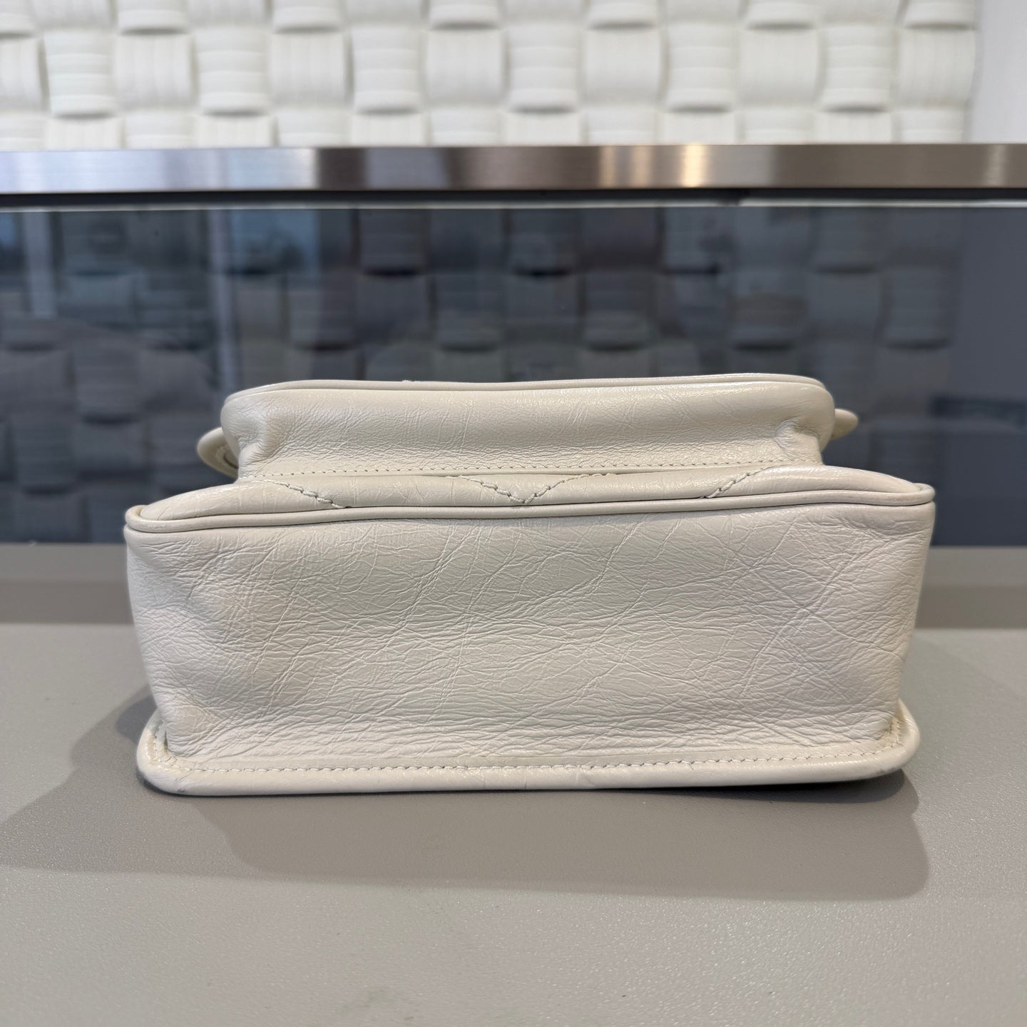 Saint Laurent - Niki Small Chain Bag - Distressed calfskin leather - Cream White - (small)