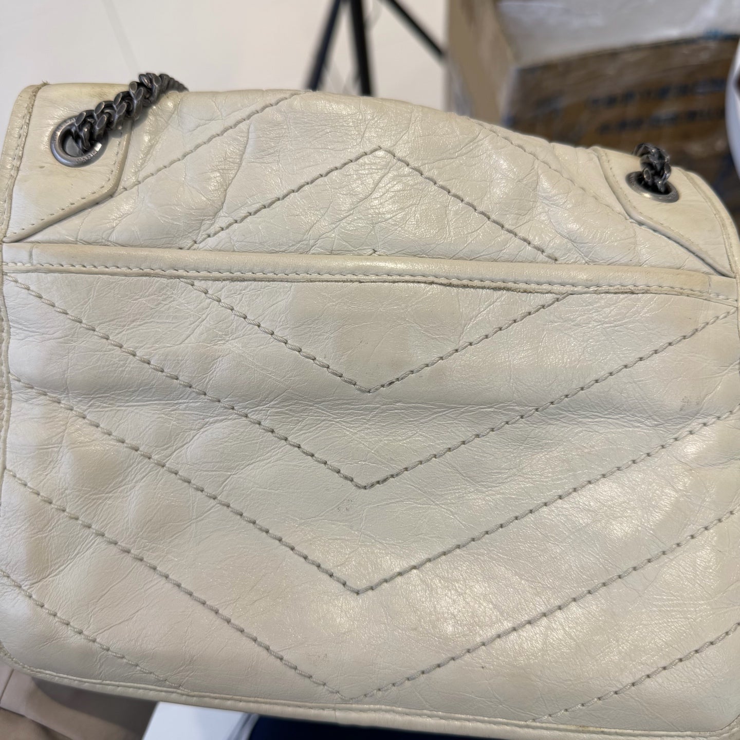 Saint Laurent - Niki Small Chain Bag - Leather - Beige - (small)