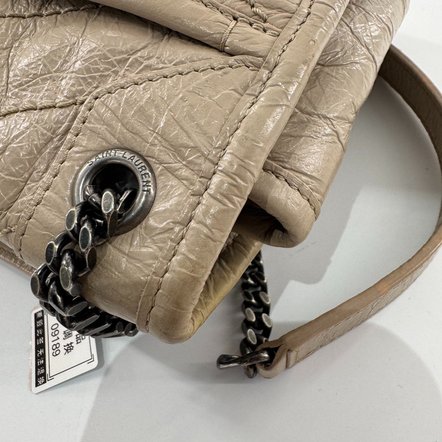 Saint Laurent - Niki Small - Distressed calfskin leather - Beige - (small)
