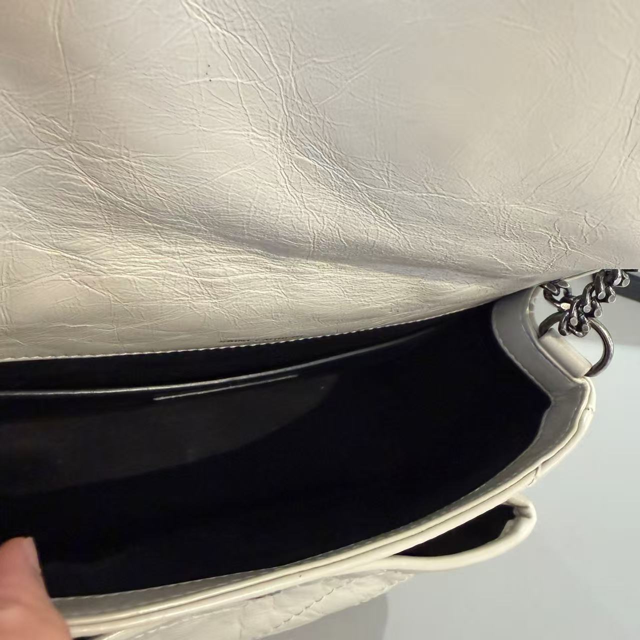 Saint Laurent - Niki Small - Distressed leather - Cream White - (small)