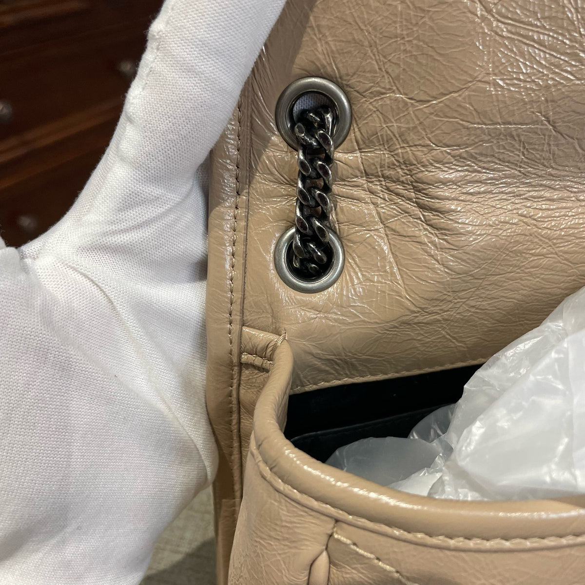 Saint Laurent - Niki Small - Leather - Beige - (small)