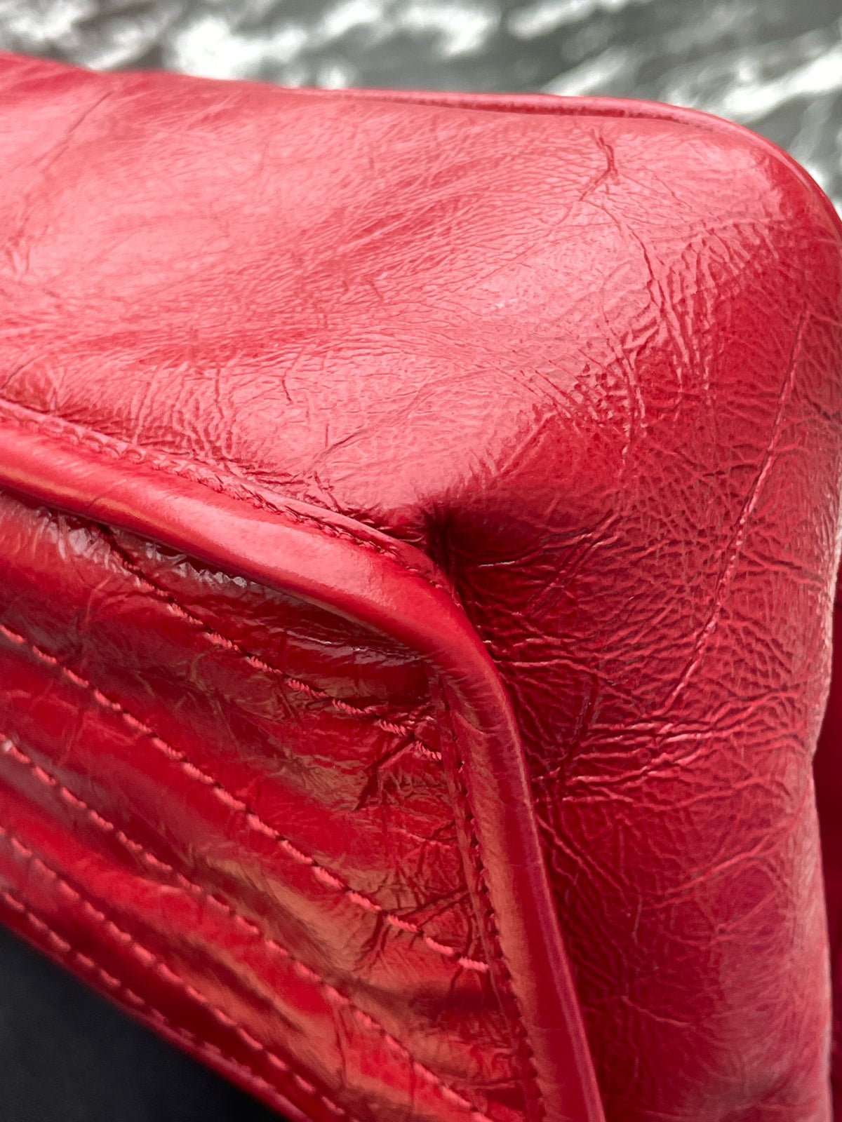Saint Laurent - Niki Small - Leather - Red - (small)