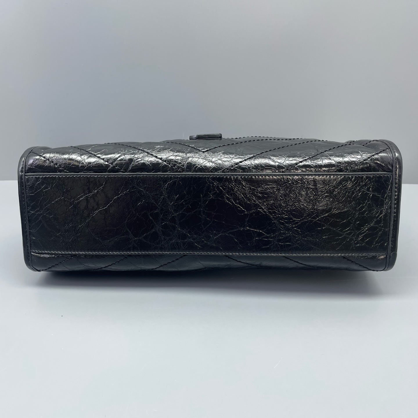 Saint Laurent - Niki Small Tote Bag - Leather - Black - (small)