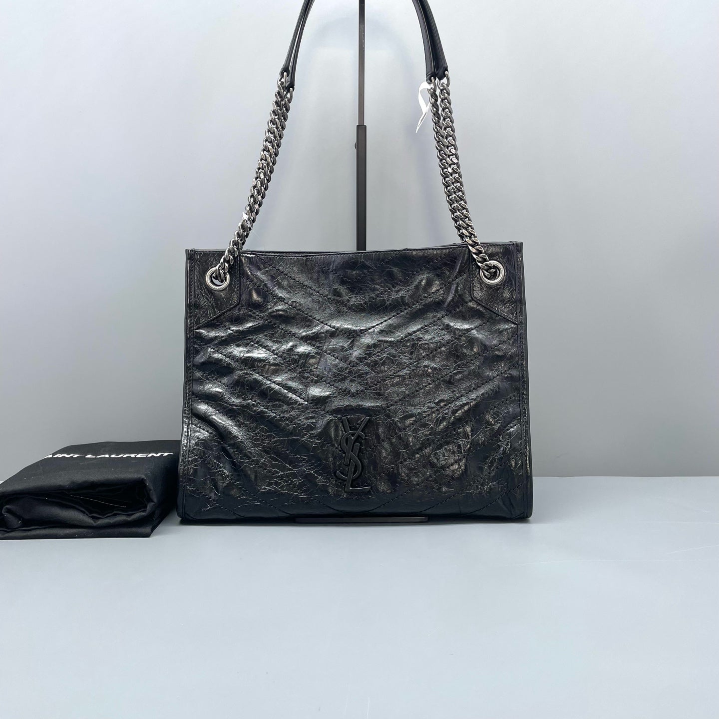Saint Laurent - Niki Small Tote Bag - Leather - Black - (small)