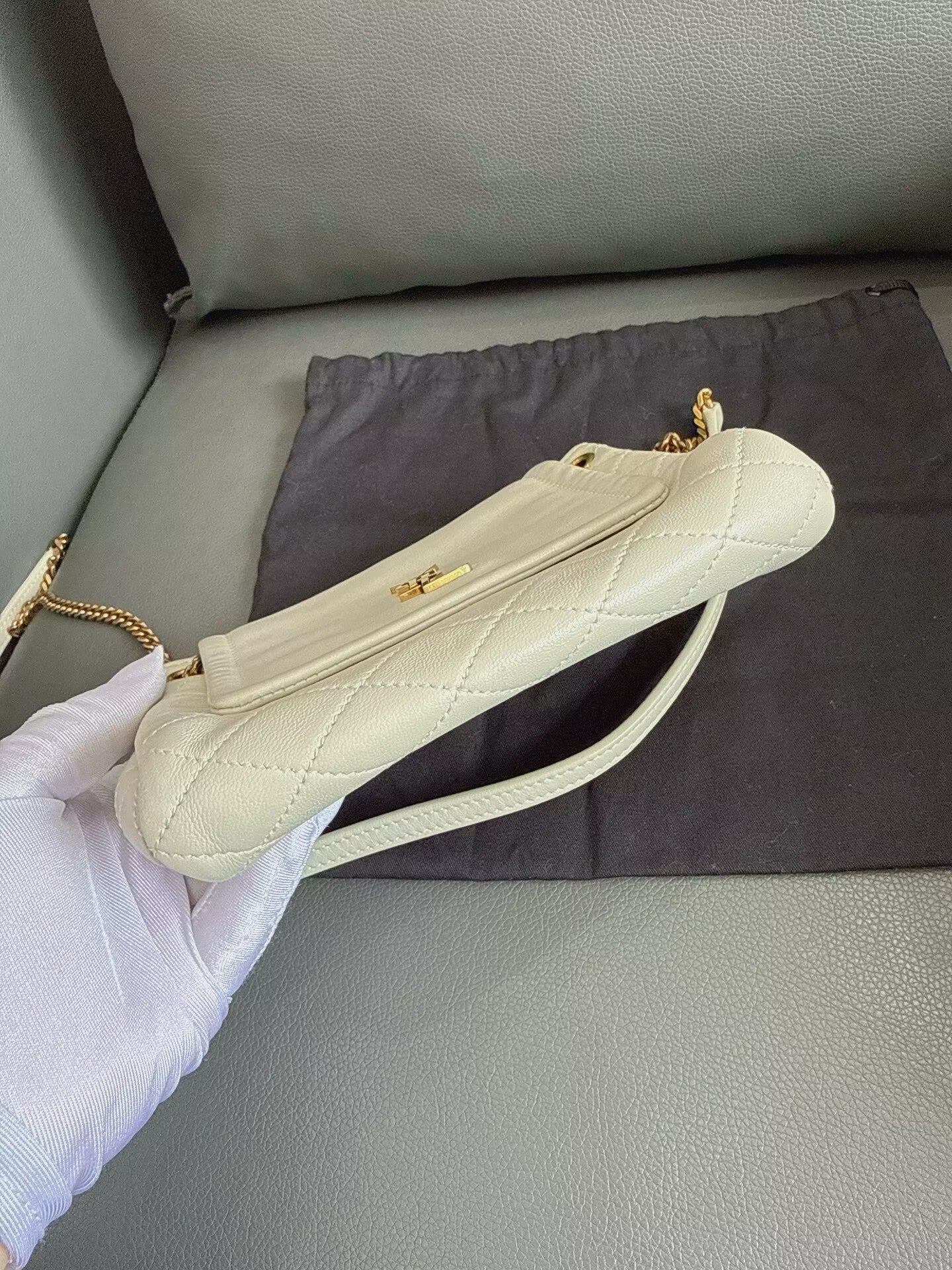 Saint Laurent - Nolita - Grained leather - White with Gold-Tone Hardware - (mini)