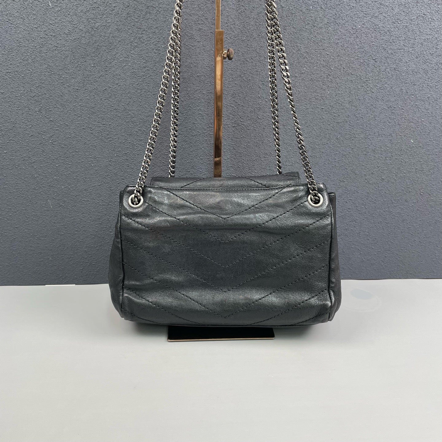 Saint Laurent - Nolita - Leather - Black - (small)