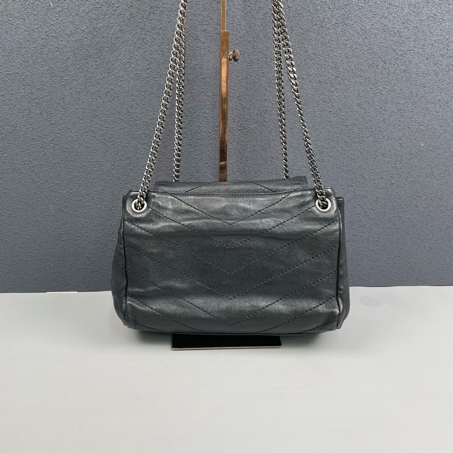 Saint Laurent - Nolita - Leather - Black - (Small)