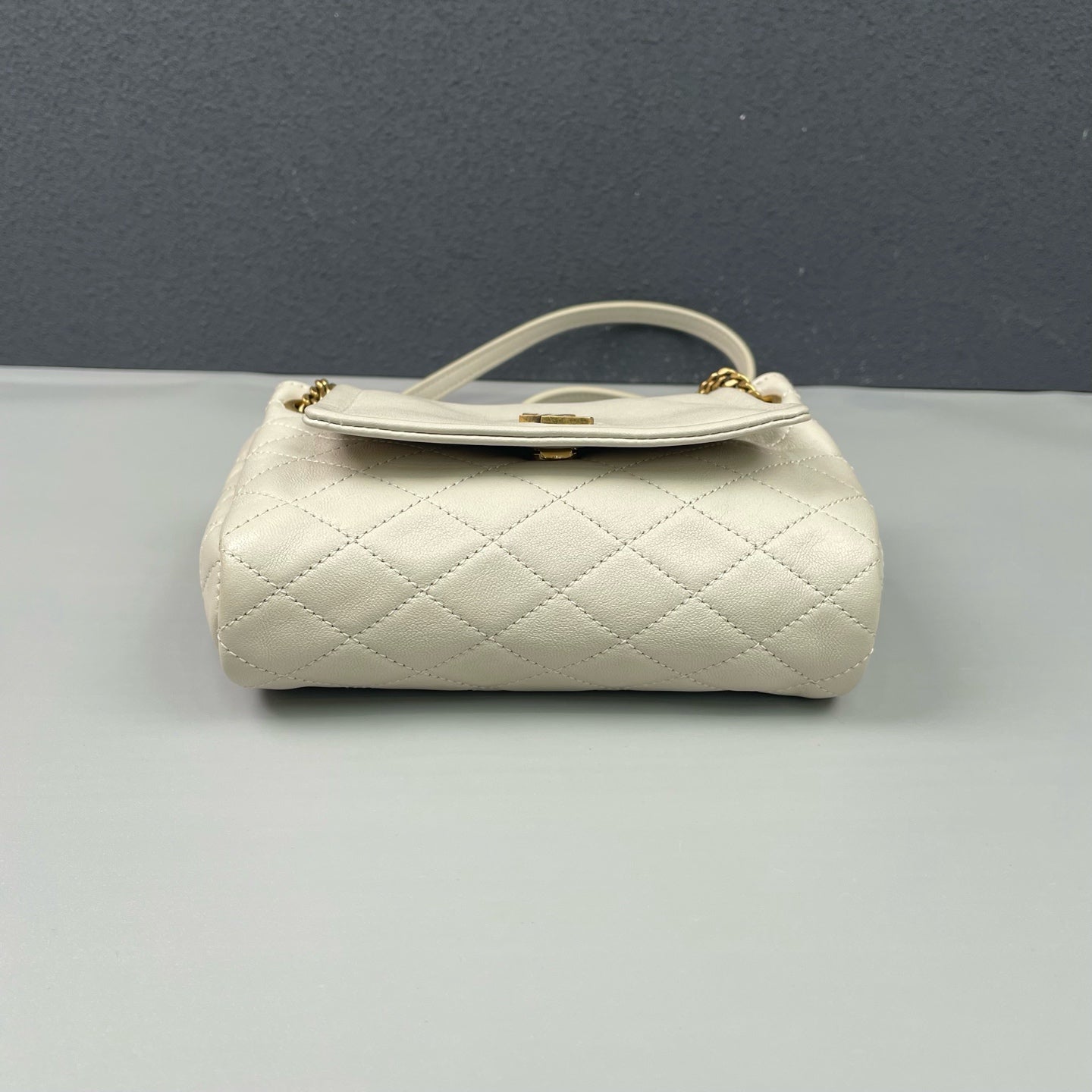 Saint Laurent - Nolita Mini Chain Bag - Leather - White with Gold-Tone Hardware - (mini)