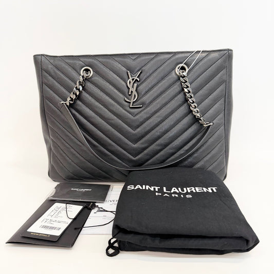 Saint Laurent - Other - Leather - Black - (large)