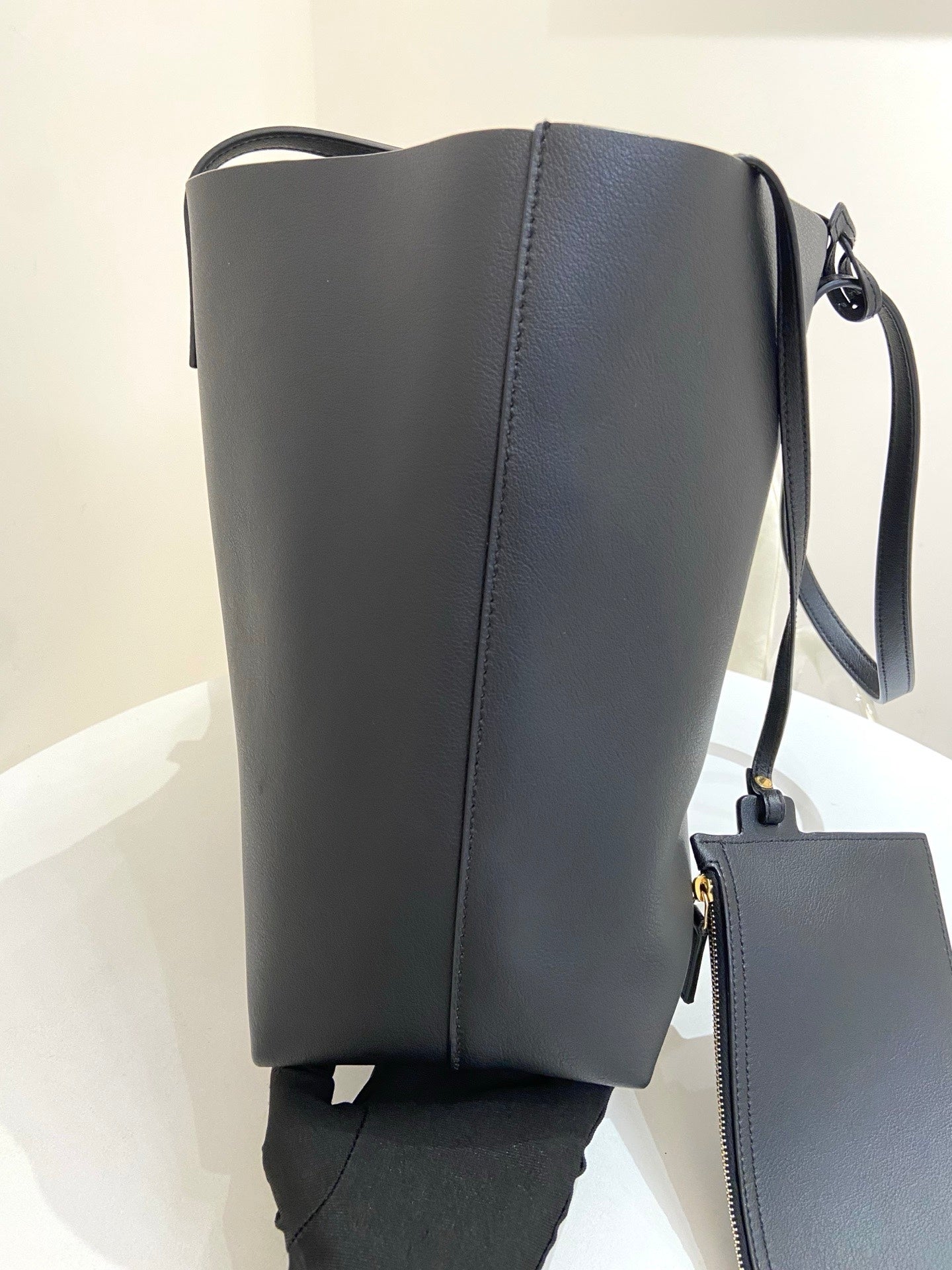 Saint Laurent - Other - Leather - Black - (large)