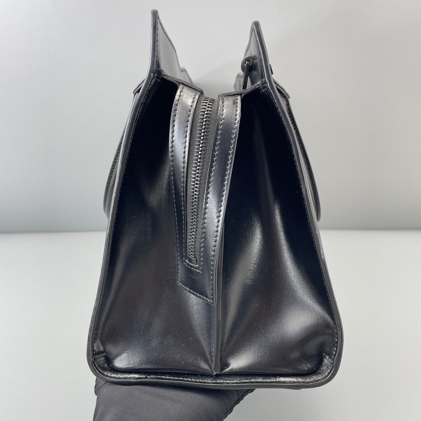 Saint Laurent - Other - Leather - Black - (medium)