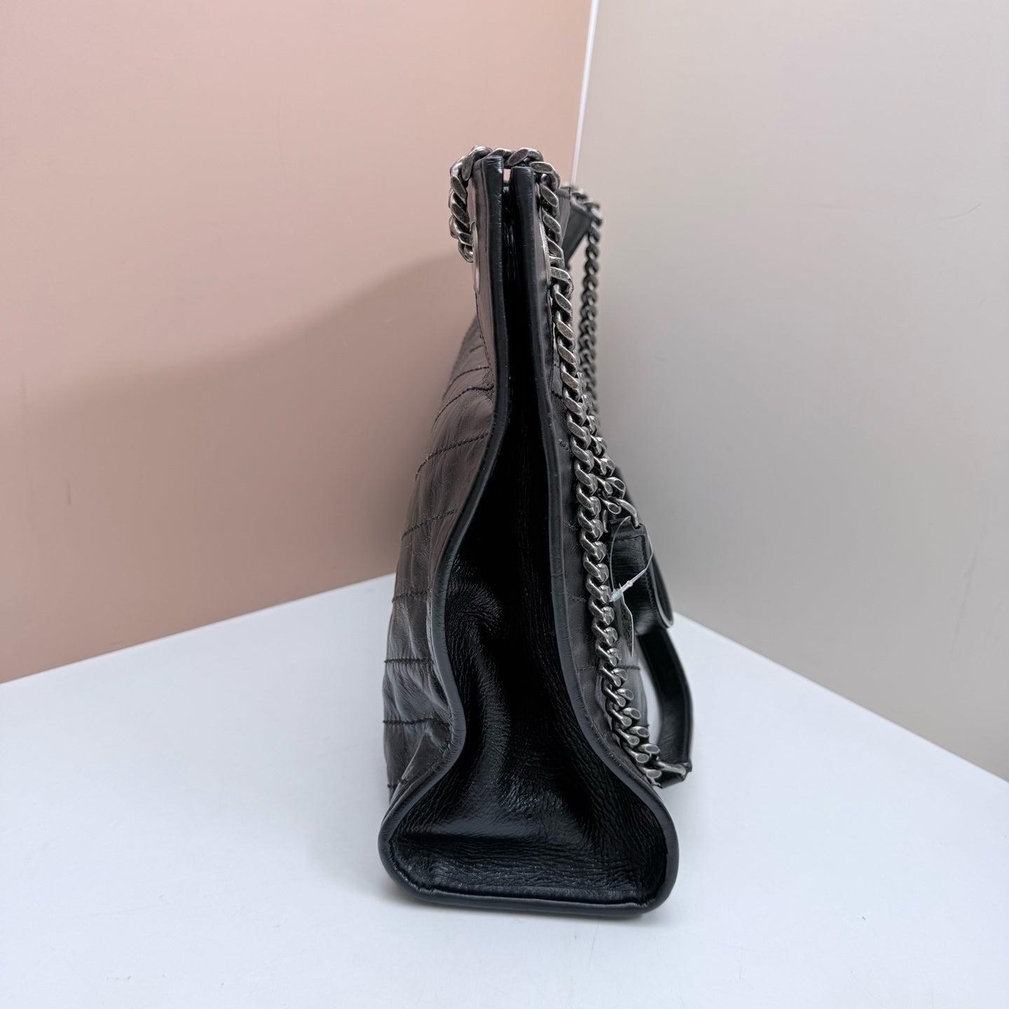 Saint Laurent - Other - Leather - Black - (medium)