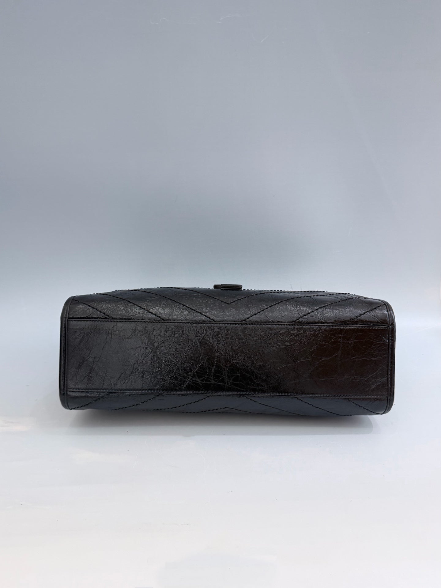 Saint Laurent - Other - Leather - Black - (medium)