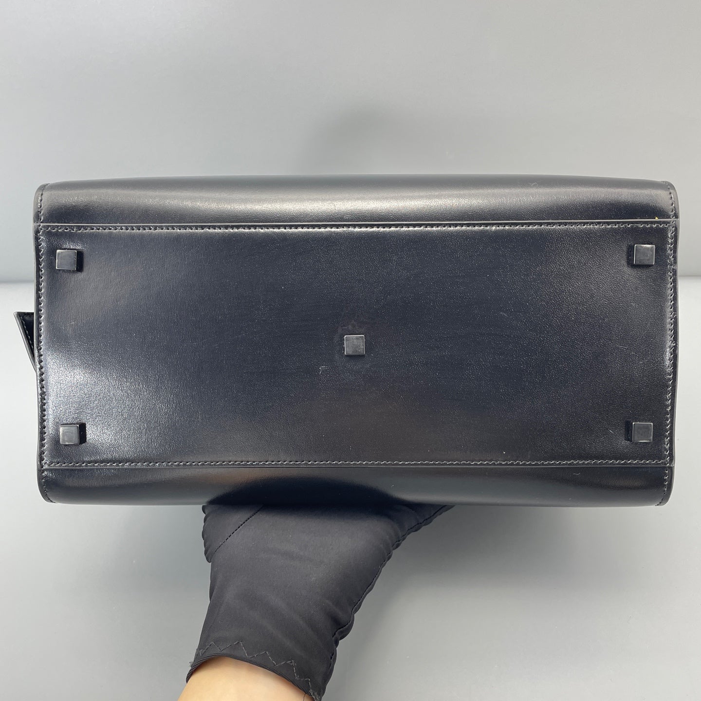 Saint Laurent - Other - Leather - Black - (medium)