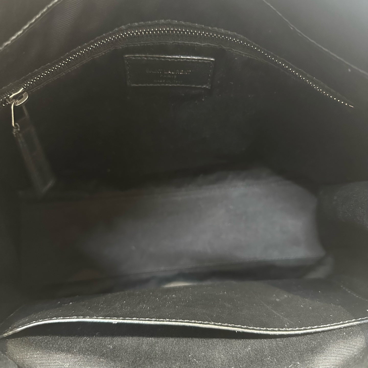 Saint Laurent - Other - Leather - Black - (medium)