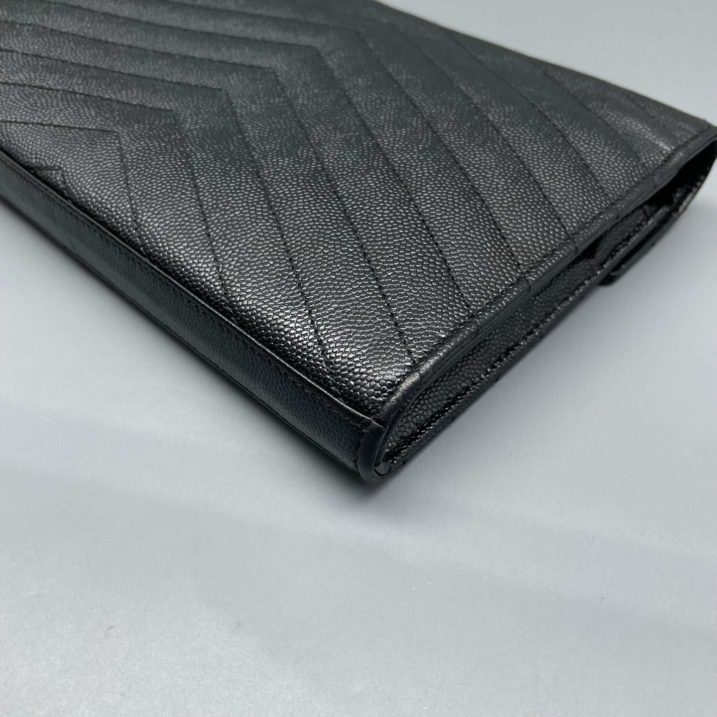 Saint Laurent - Other - Leather - Black - (medium)