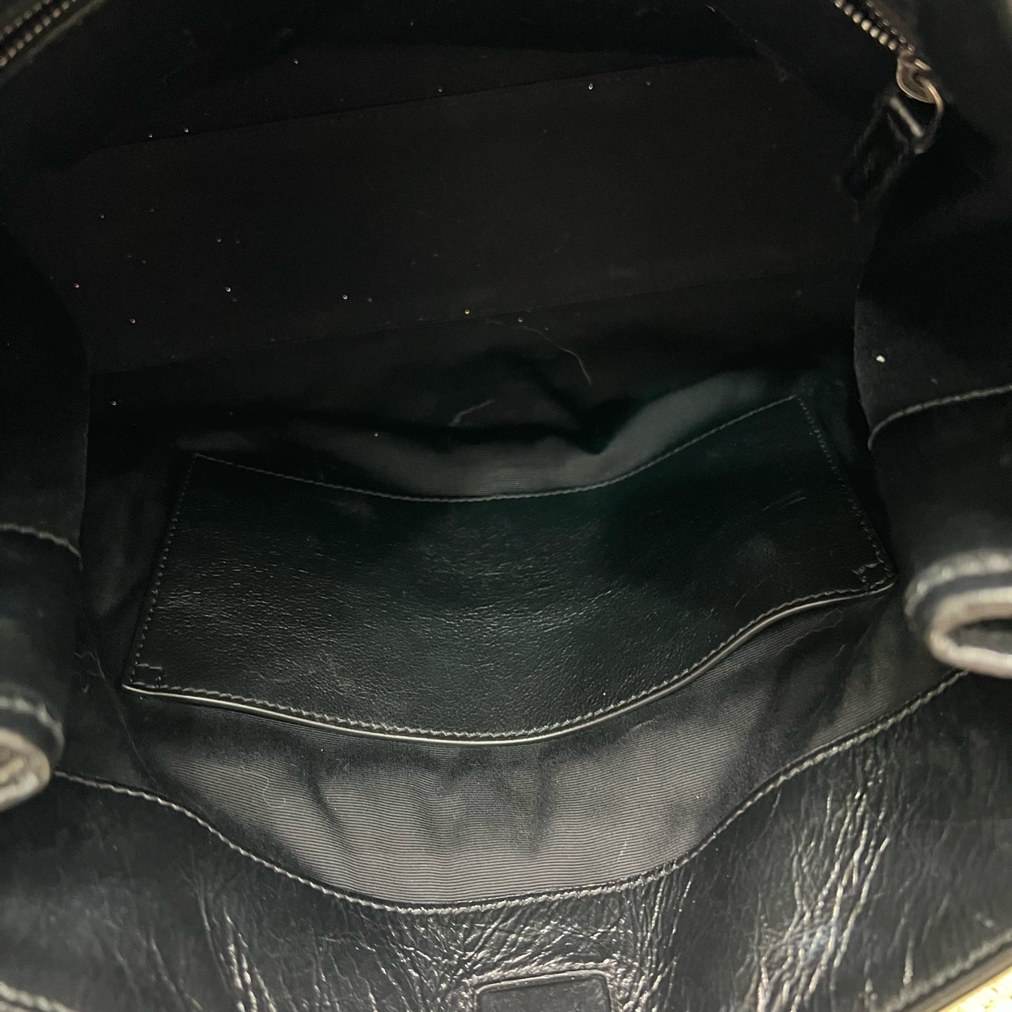Saint Laurent - Other - Leather - Black - (medium)