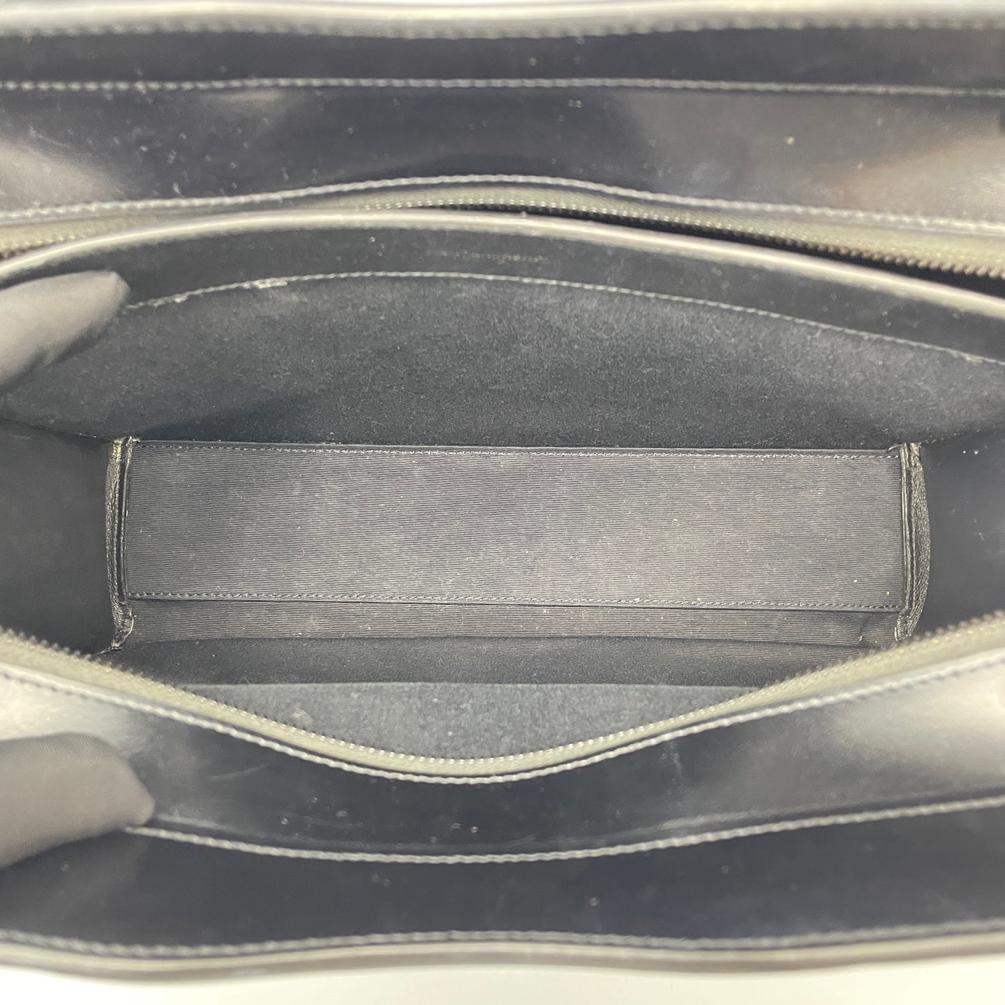 Saint Laurent - Other - Leather - Black - (medium)