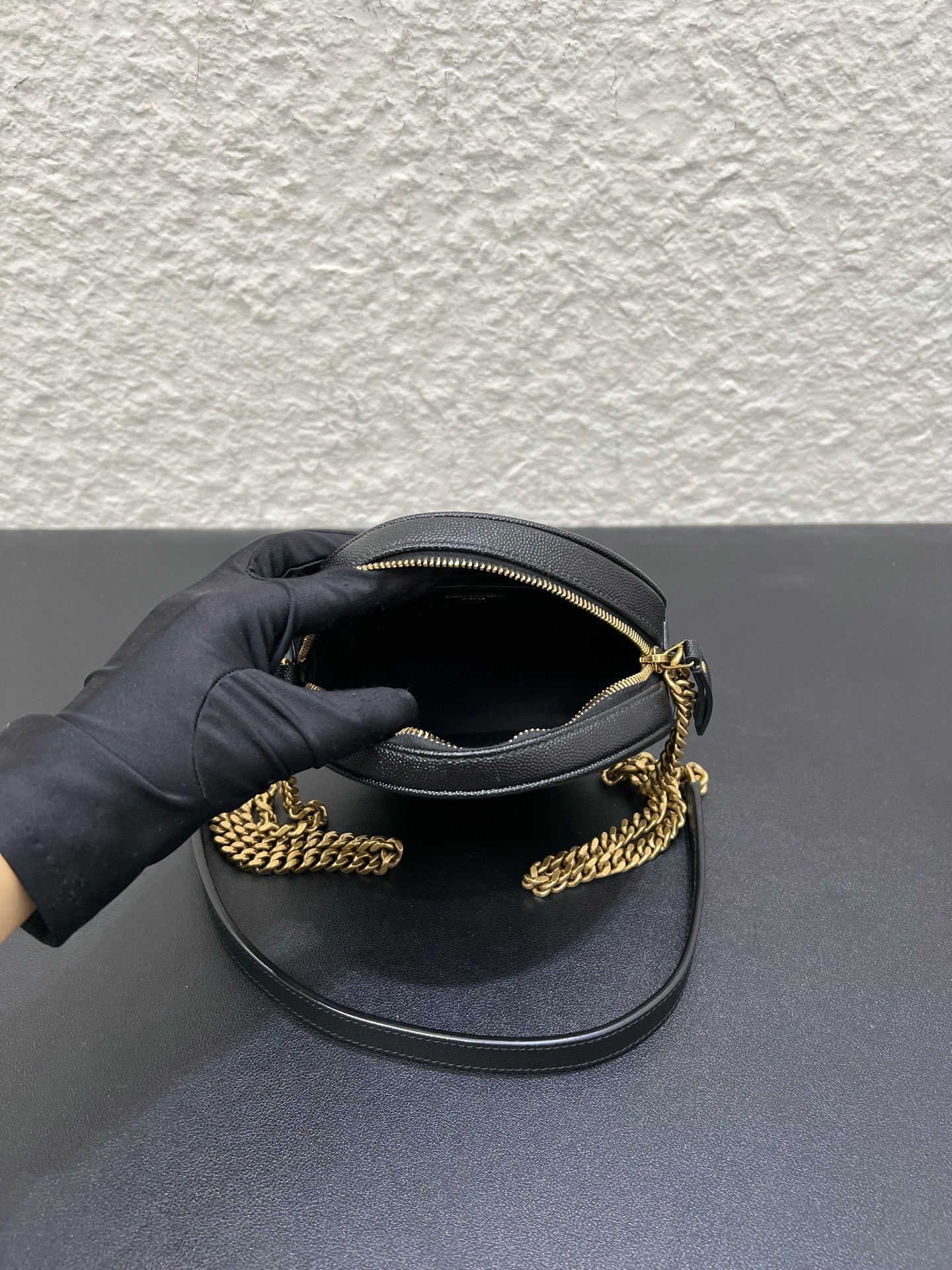 Saint Laurent - Other - Leather - Black - (mini)