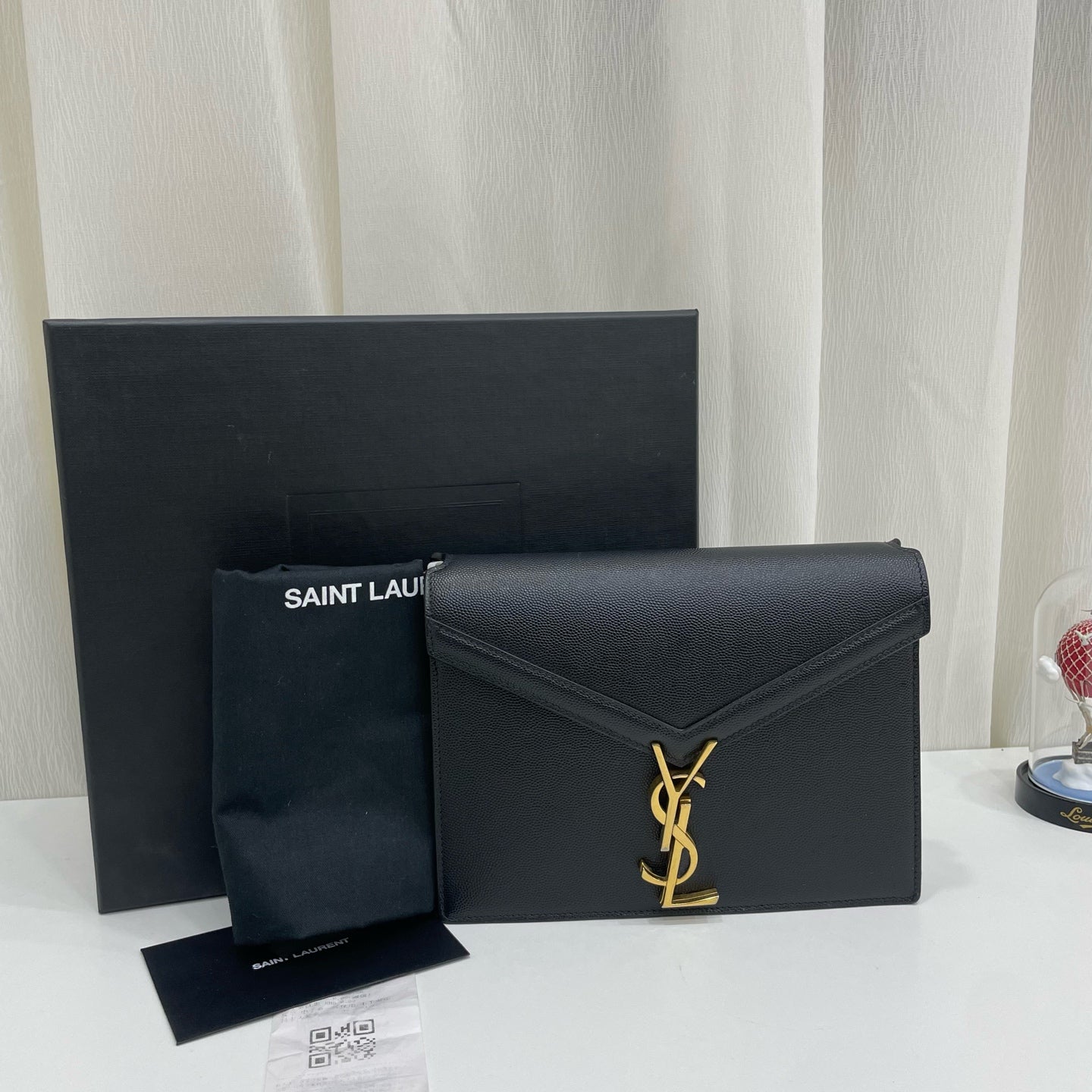 Saint Laurent - Other - Leather - Black - (small)