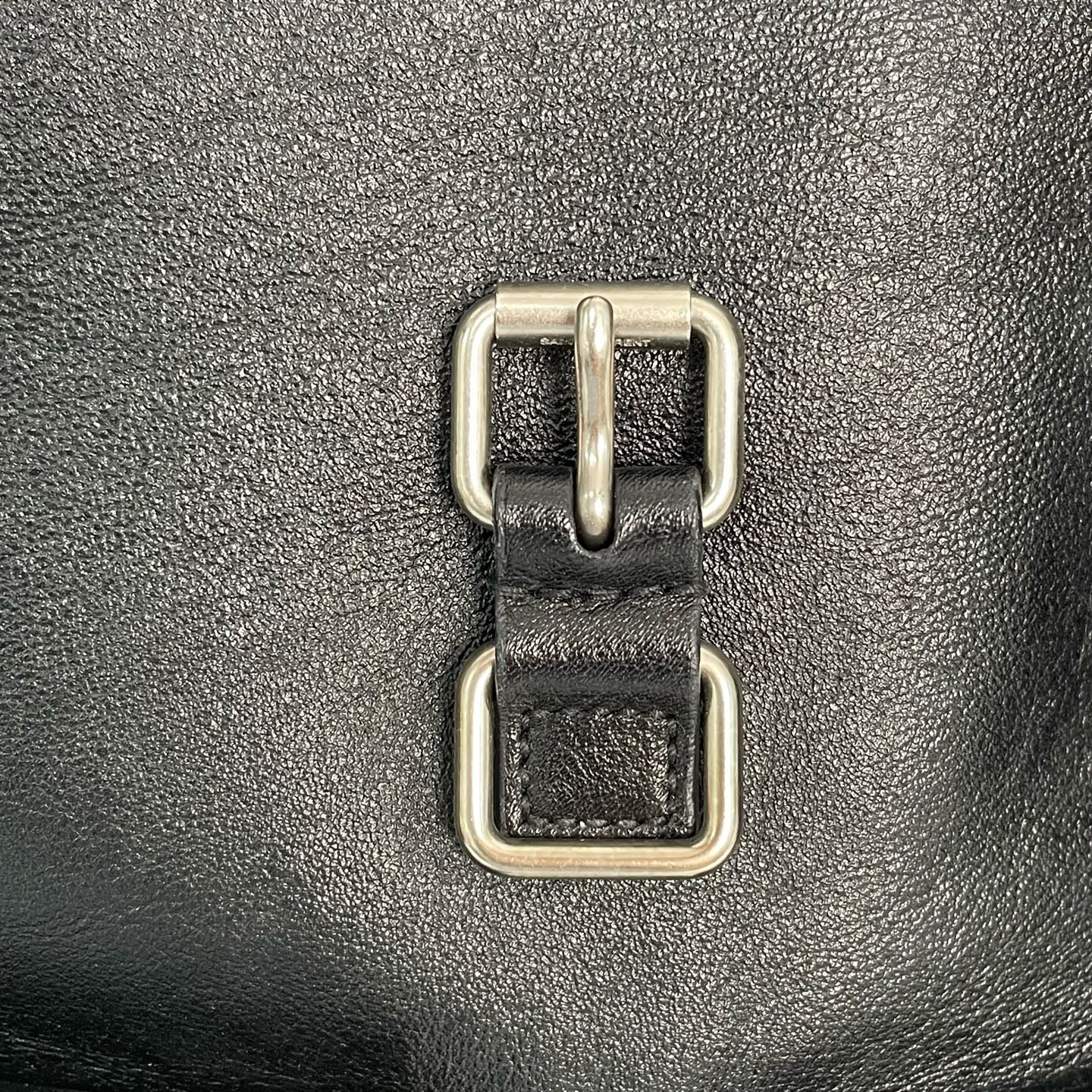 Saint Laurent - Other - Leather - Black - (small)
