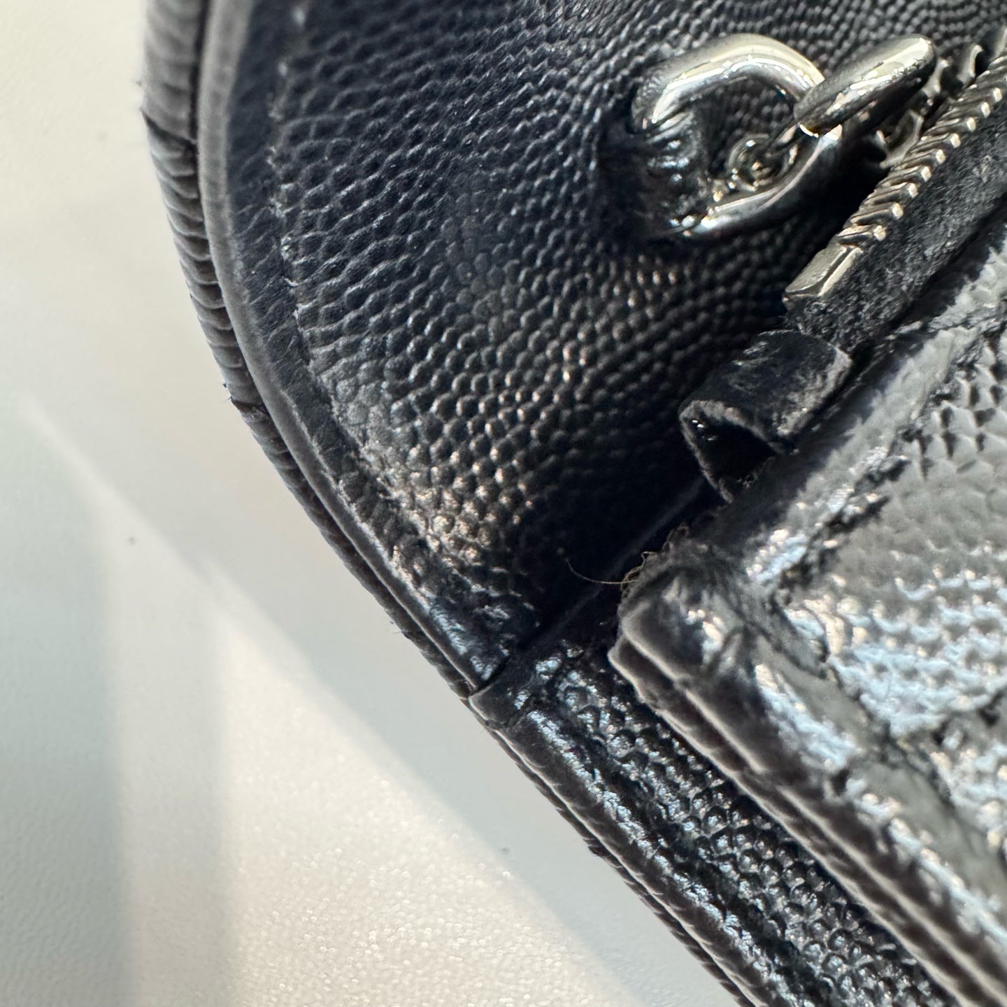 Saint Laurent - Other - Leather - Black - (small)