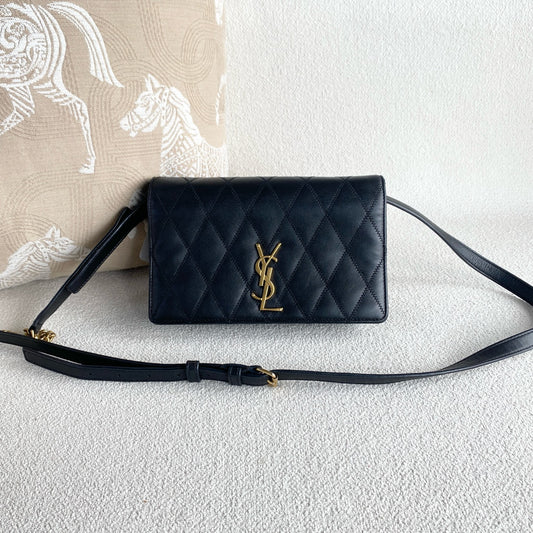 Saint Laurent - Other - Leather - Black with Gold-Tone Hardware - (mini)