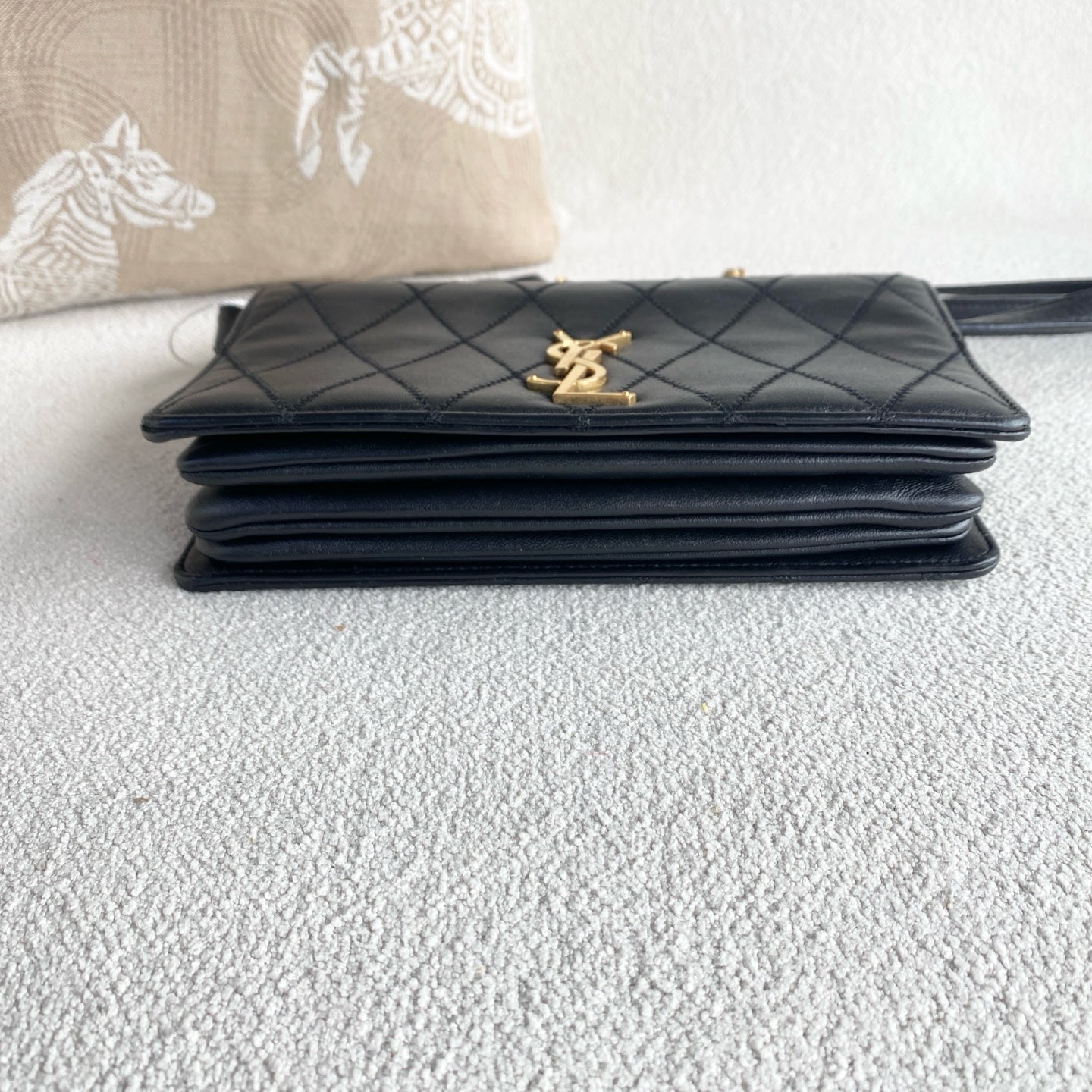 Saint Laurent - Other - Leather - Black with Gold-Tone Hardware - (mini)