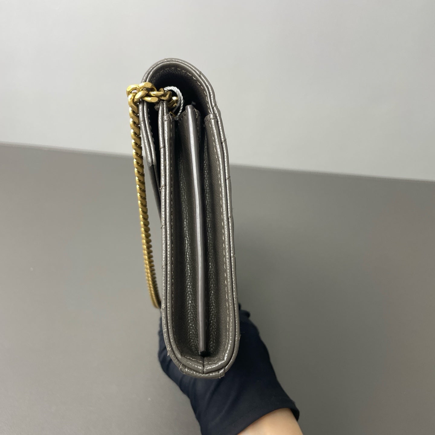 Saint Laurent - Other - Leather - Grey - (medium)