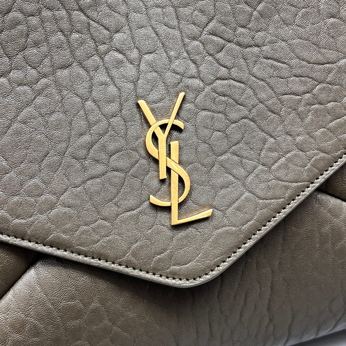 Saint Laurent - Other - Leather - Grey - (medium)