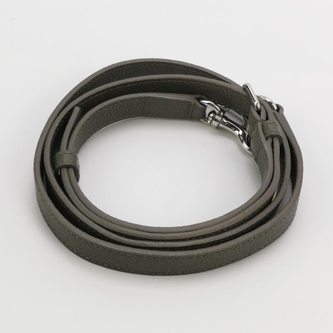 Saint Laurent - Other - Leather - Grey - (medium)