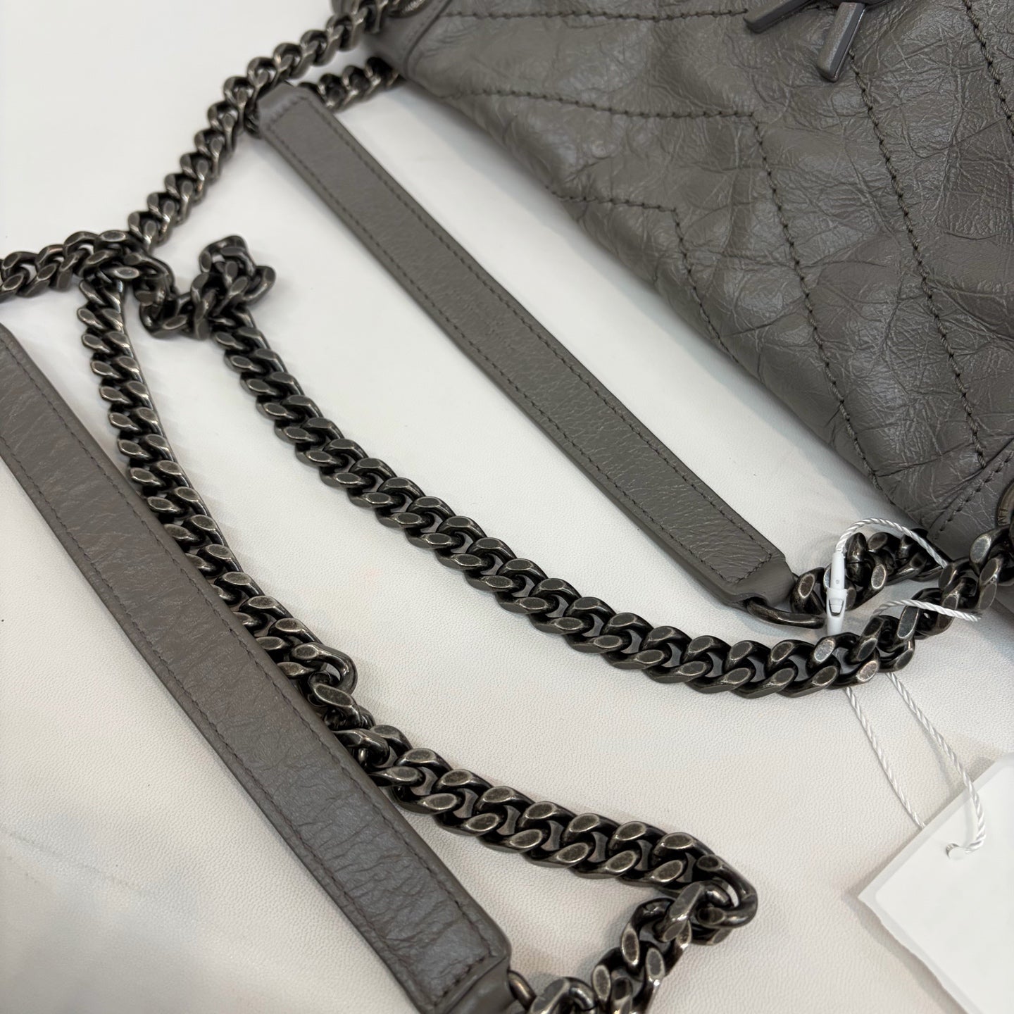 Saint Laurent - Other - Leather - Grey - (medium)