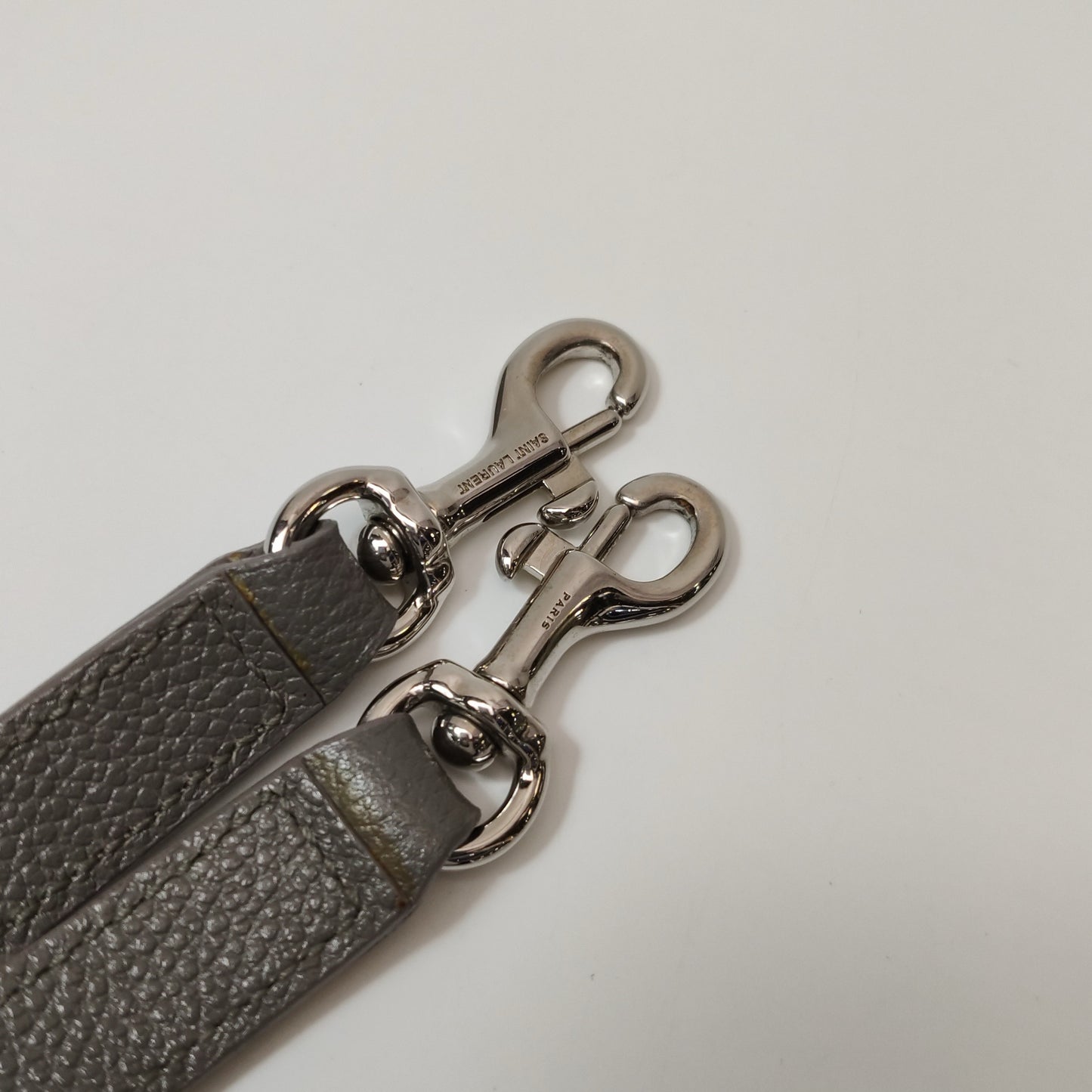 Saint Laurent - Other - Leather - Grey - (medium)