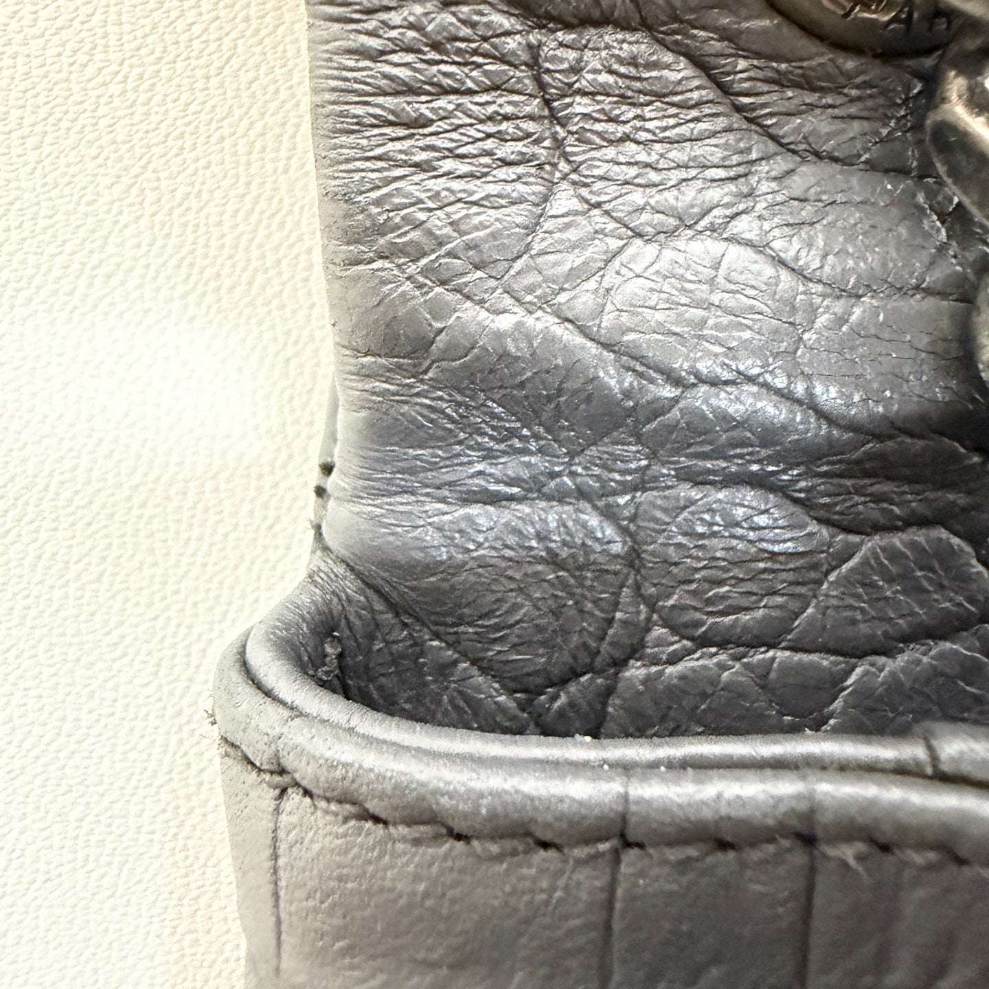Saint Laurent - Other - Leather - Grey - (medium)