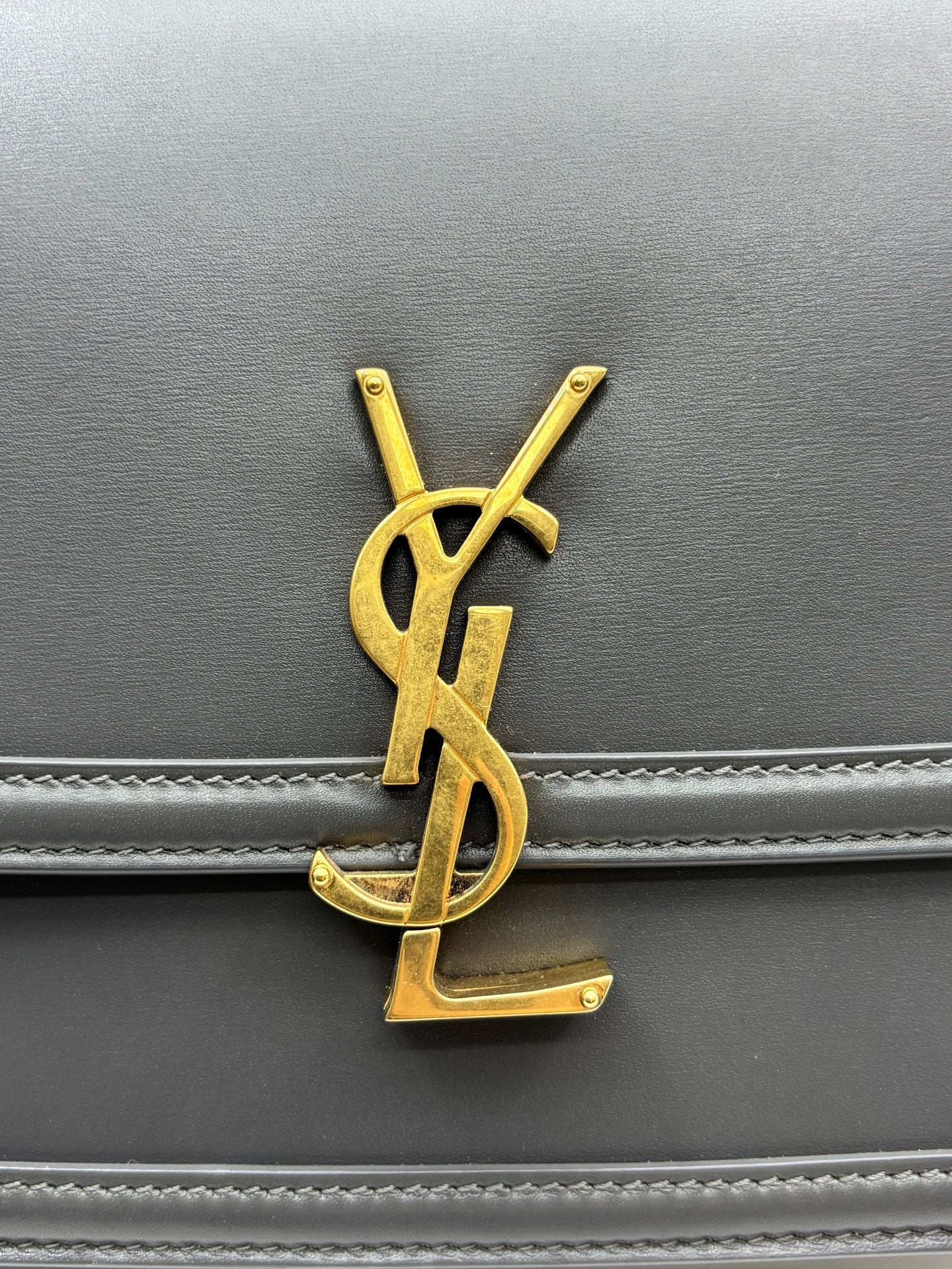Saint Laurent - Other - Leather - Grey - (medium)