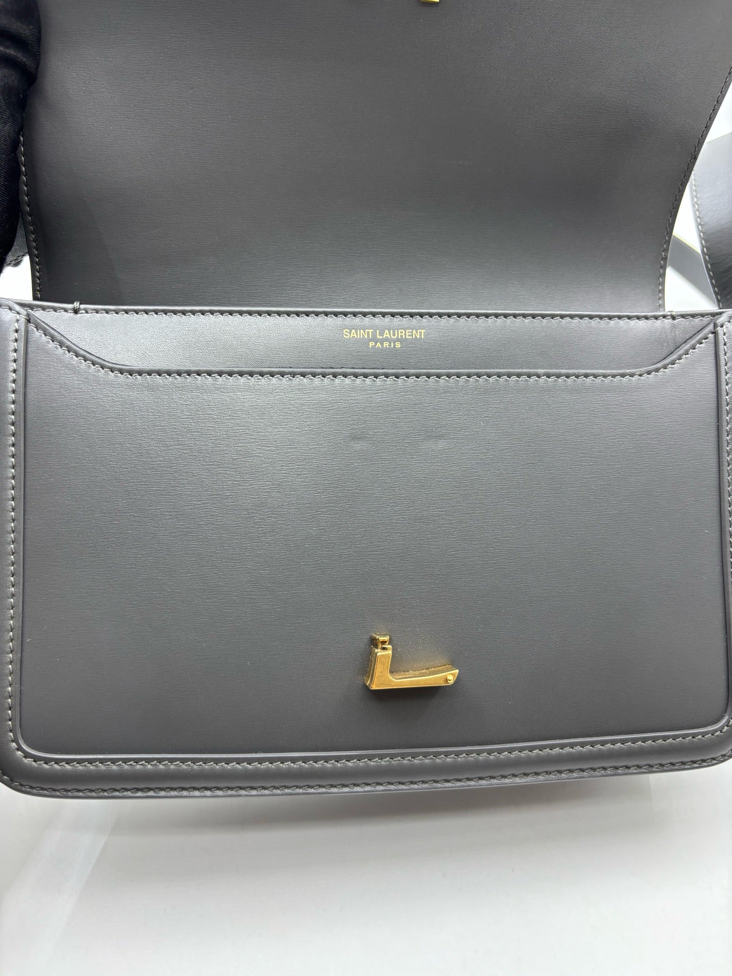 Saint Laurent - Other - Leather - Grey - (medium)