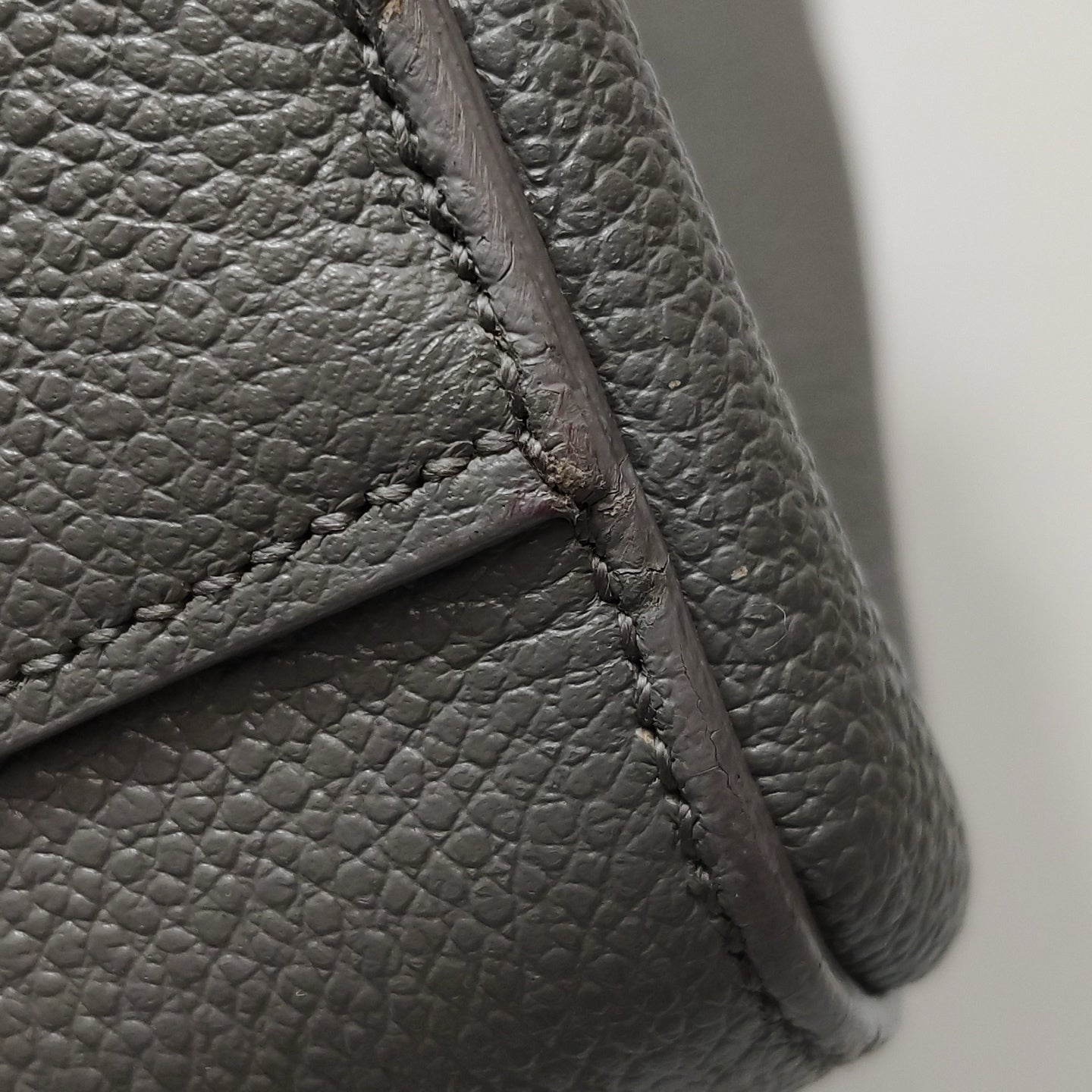 Saint Laurent - Other - Leather - Grey - (medium)