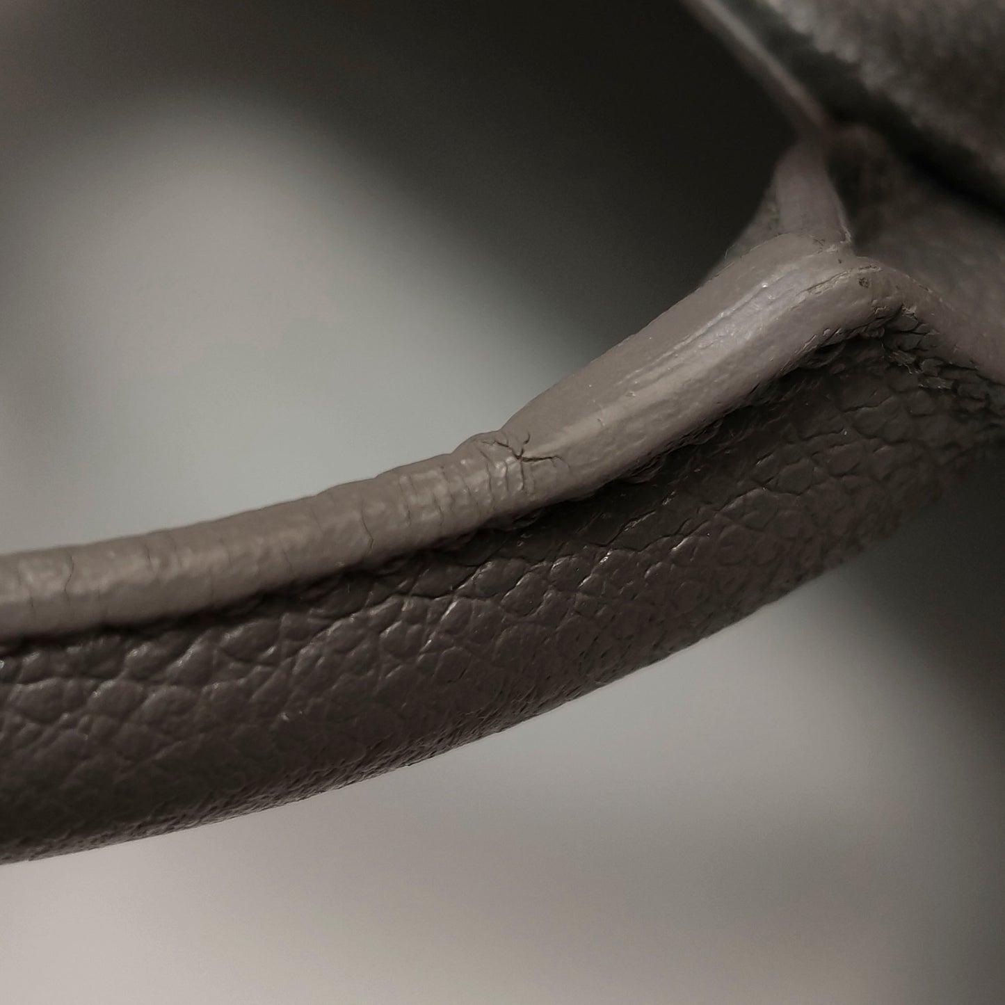 Saint Laurent - Other - Leather - Grey - (medium)