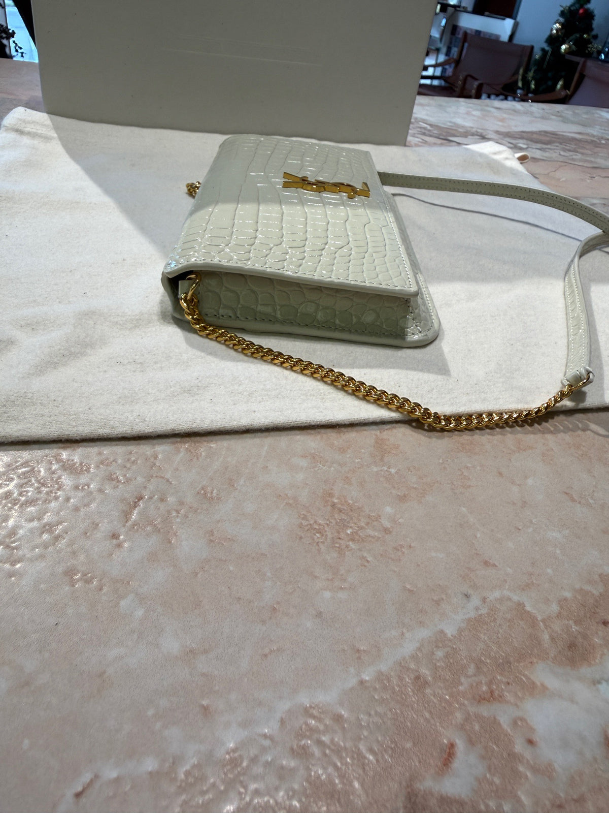 Saint Laurent - Other - Patent leather - White - (mini)