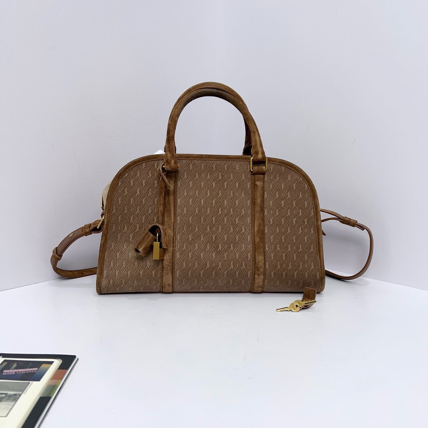 Saint Laurent - Other - Suede - Brown - (medium)