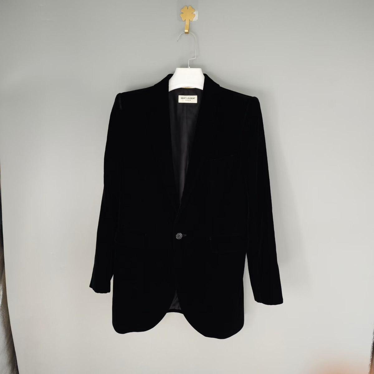 Saint Laurent - Other - Velvet - Black - (36)