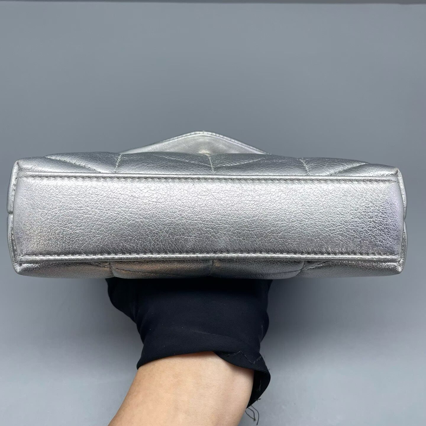 Saint Laurent - Puffer Clutch - Metallic leather - Silver - (mini)