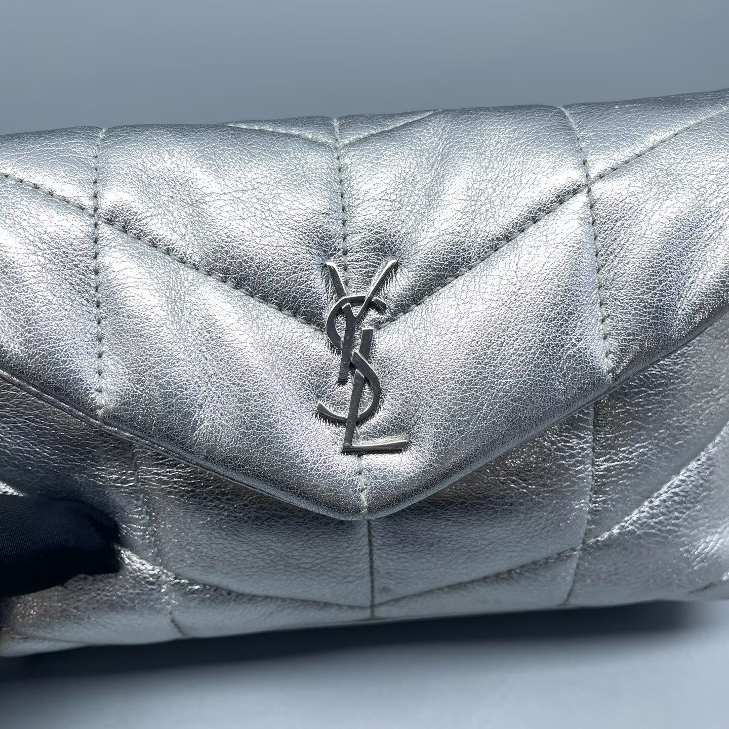 Saint Laurent - Puffer Clutch - Metallic leather - Silver - (mini)