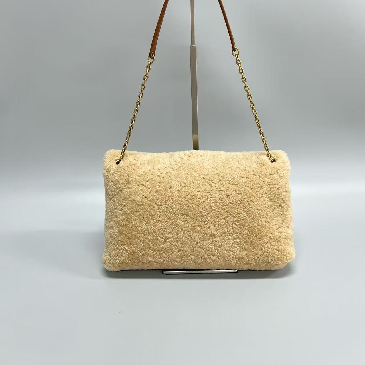 Saint Laurent - Puffer Envelope - Lamb wool - Beige with Gold-Tone Hardware - (Medium)
