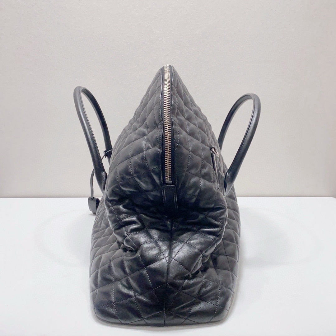 Saint Laurent - Quilted Leather Large Travel Tote - Cowhide leather - Black - (extra-large)