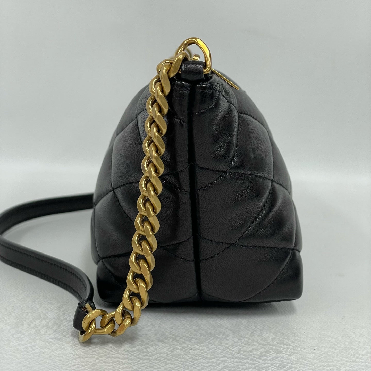 Saint Laurent - Quilted Shoulder Bag - Lambskin leather - Black with Gold-Tone Hardware - (Mini)