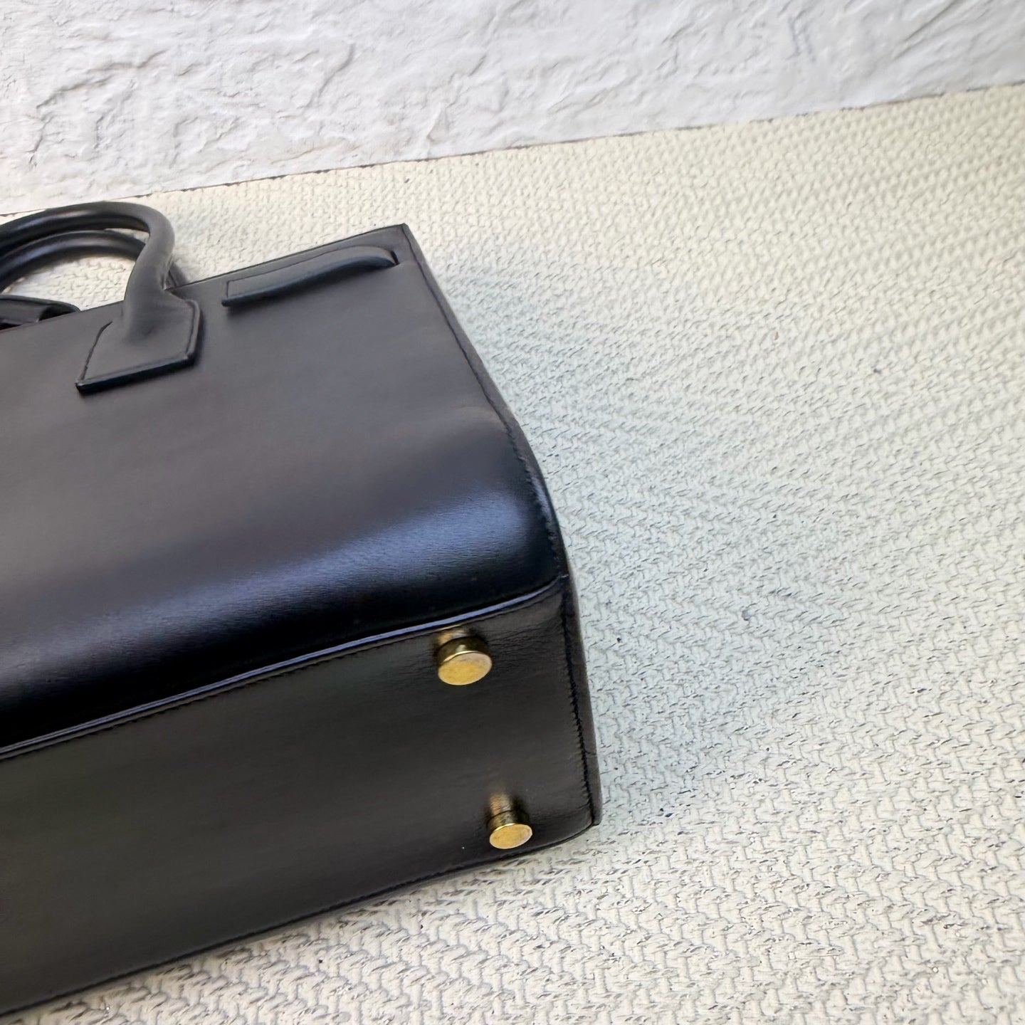 Saint Laurent - Sac De Jour - Leather - Black - (Medium)