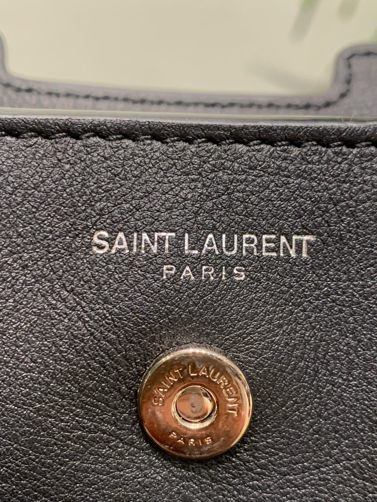 Saint Laurent - Sac de Jour - Leather - Black - (medium)